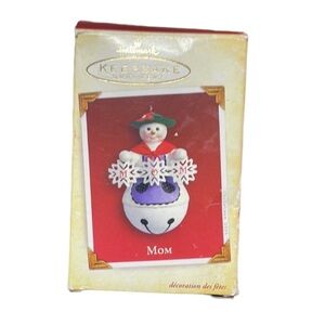 2005 Hallmark Ornament Mom Snowman Christmas Tree Bell Vintage